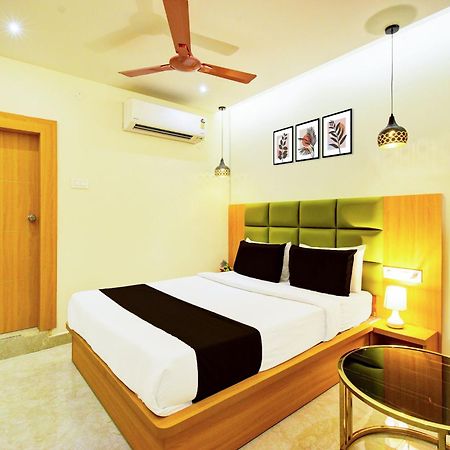 Hotel O Svs Suites Luxury Rooms Trimulgherry Екстер'єр фото