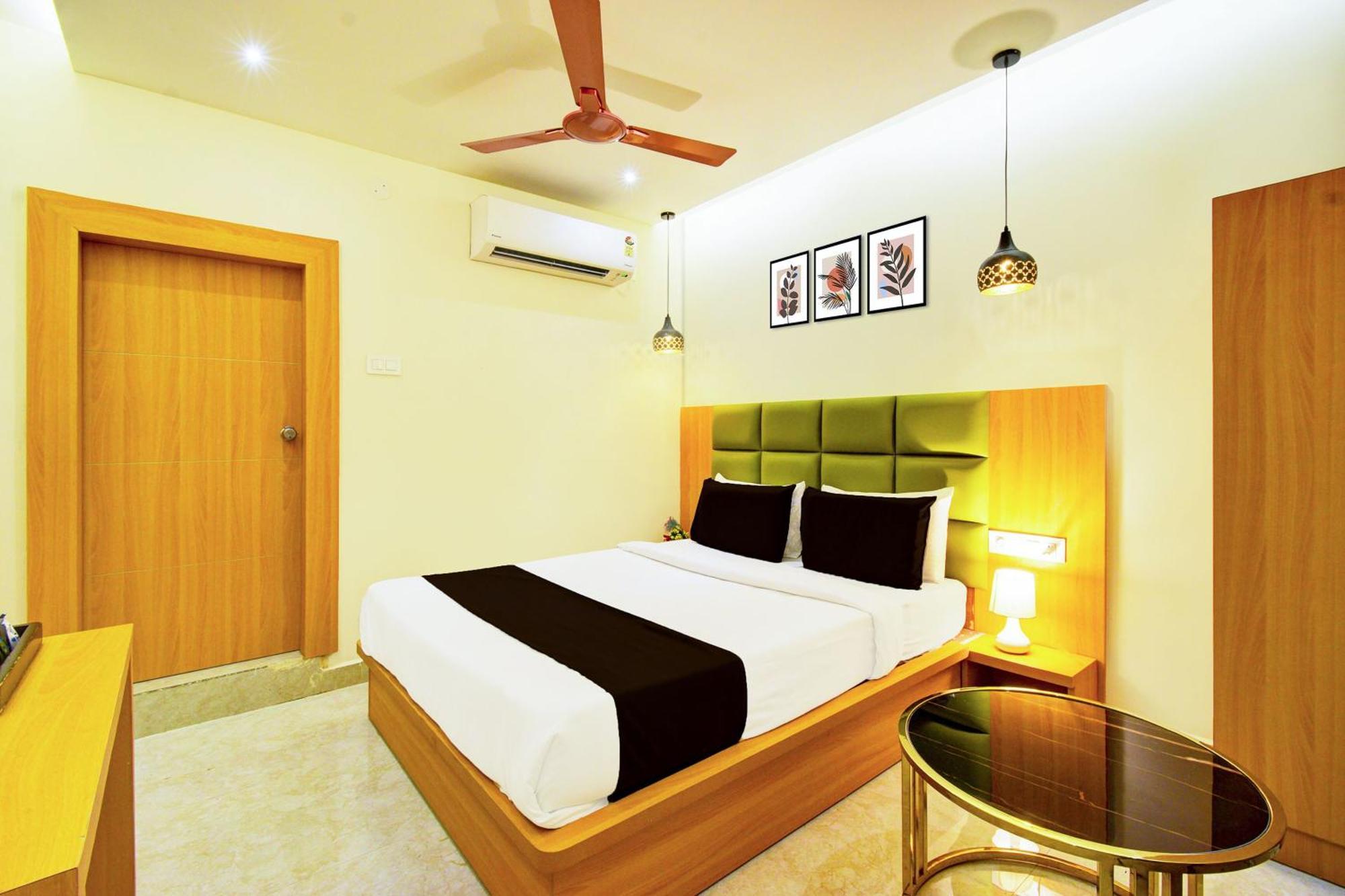 Hotel O Svs Suites Luxury Rooms Trimulgherry Екстер'єр фото