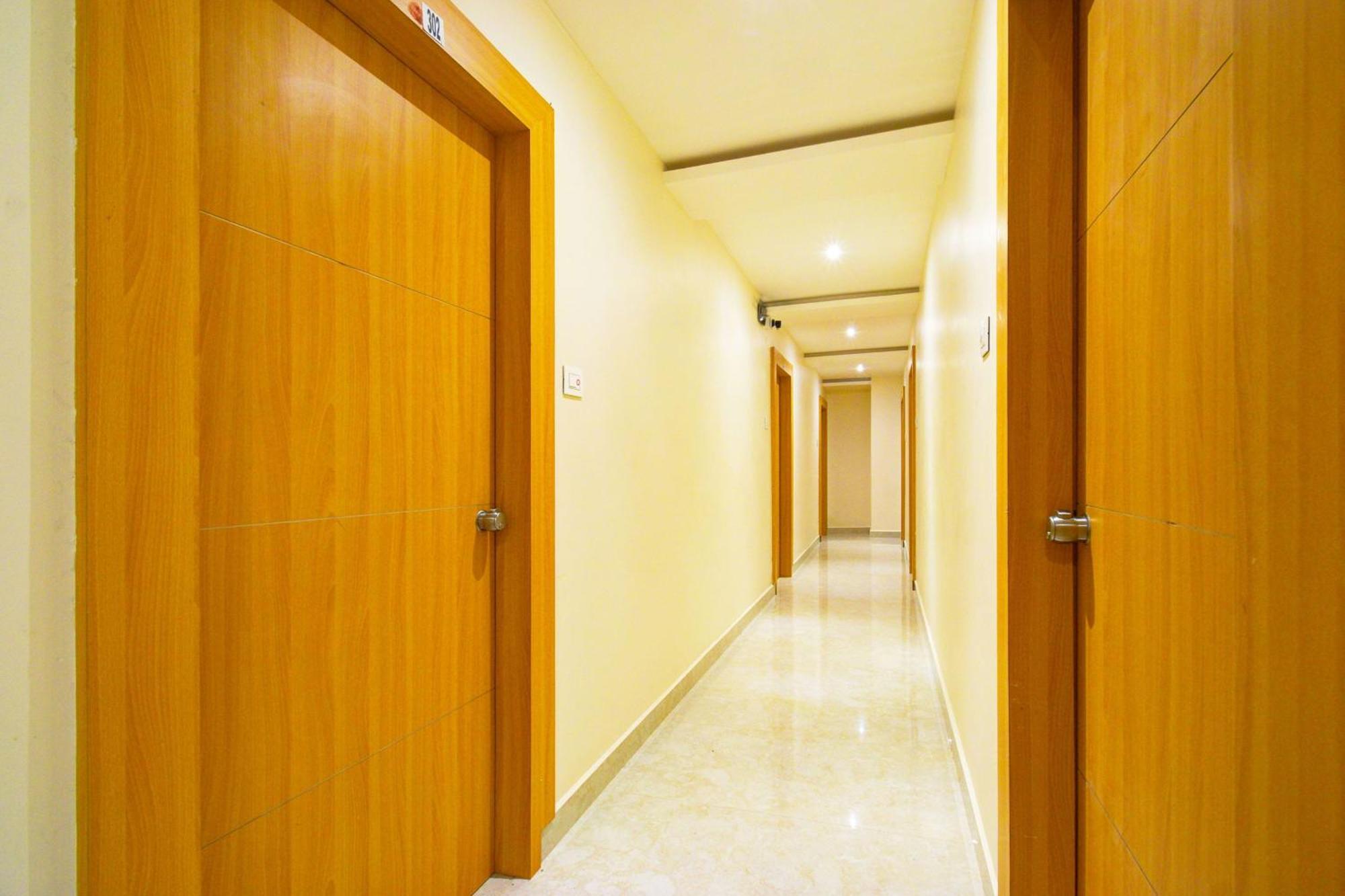 Hotel O Svs Suites Luxury Rooms Trimulgherry Екстер'єр фото