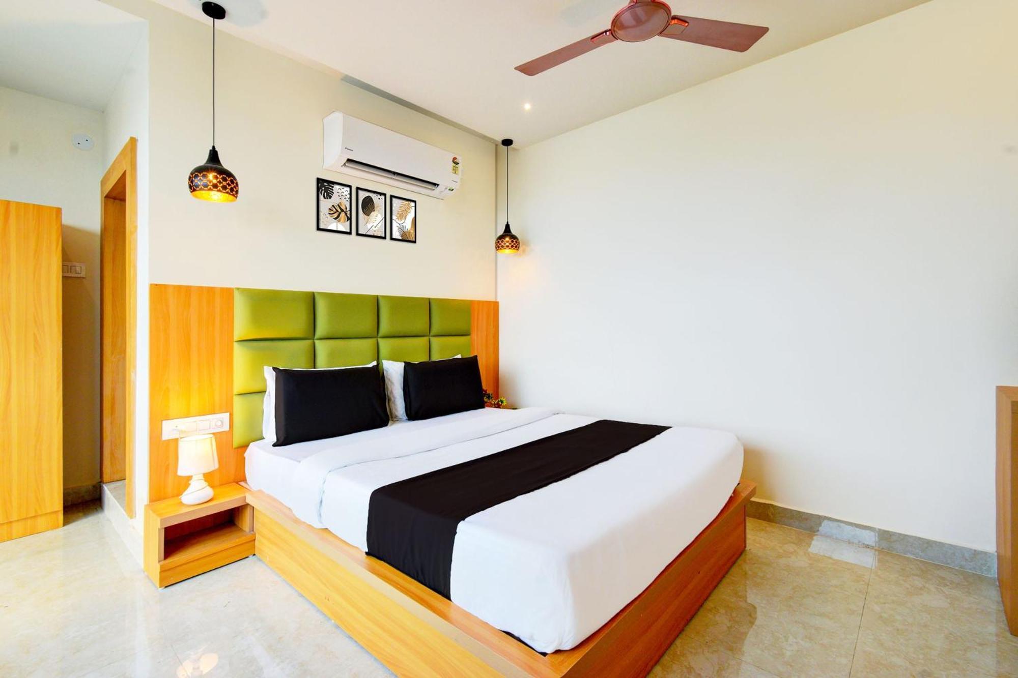 Hotel O Svs Suites Luxury Rooms Trimulgherry Екстер'єр фото